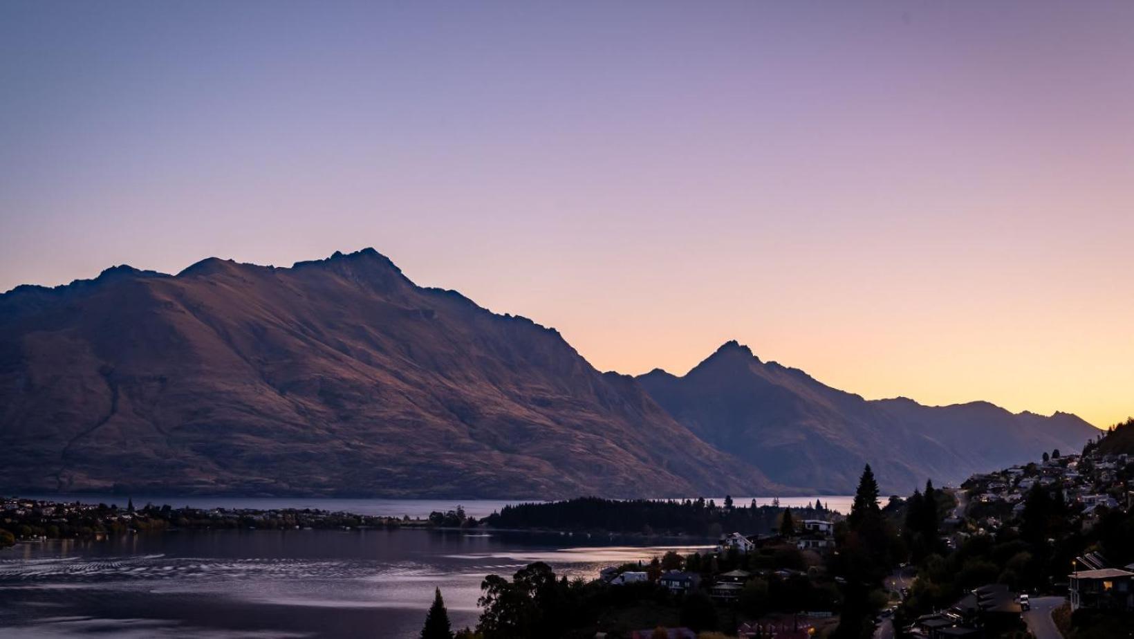The Tiers- Hot Tub- Ac- Bbq- Free Parking Villa Queenstown Buitenkant foto