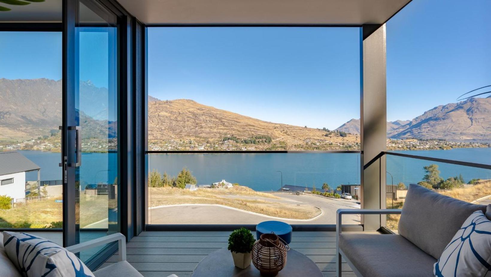 The Tiers- Hot Tub- Ac- Bbq- Free Parking Villa Queenstown Buitenkant foto