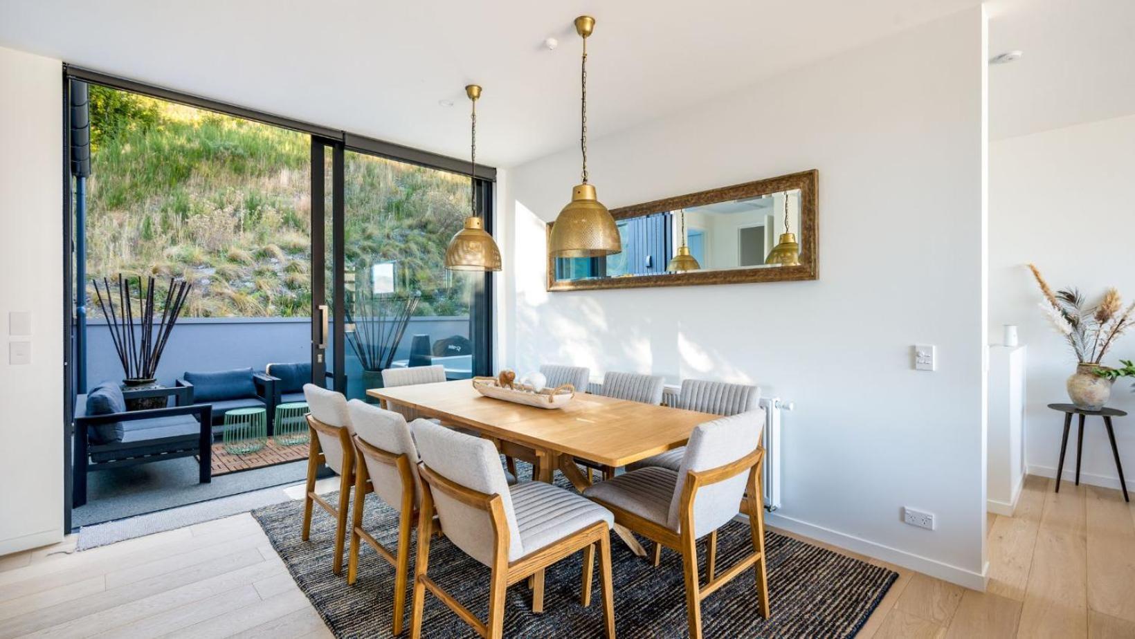 The Tiers- Hot Tub- Ac- Bbq- Free Parking Villa Queenstown Buitenkant foto